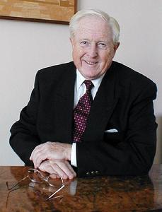 雷蒙·葛斯林 雷蒙·葛斯林