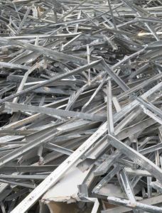 呼嘯的金屬 呼嘯的金屬