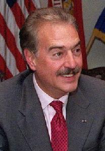 安德烈斯·帕斯特拉納·阿朗戈 安德烈斯·帕斯特拉納·阿朗戈