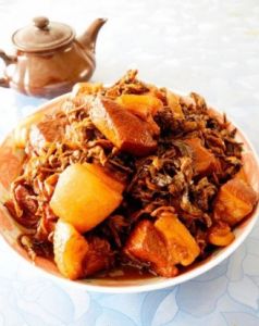 蘿蔔乾燒五花肉 蘿蔔乾燒五花肉