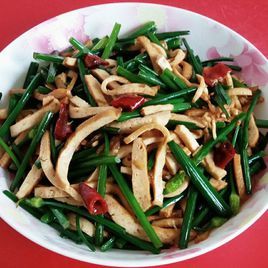 蝦米韭菜炒香乾 蝦米韭菜炒香乾