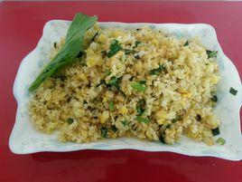 雞蛋青菜炒飯 雞蛋青菜炒飯