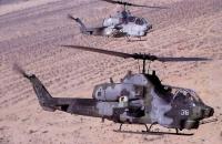AH-1“眼鏡蛇”武裝直升機