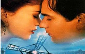 紅磨坊[美國2001年巴茲·魯赫曼執導電影]