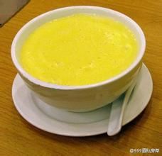 鳳凰燉鮮牛奶 鳳凰燉鮮牛奶