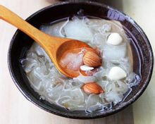 銀耳杏仁湯