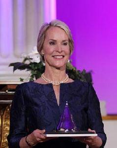 弗朗西絲·阿諾德 弗朗西絲·阿諾德