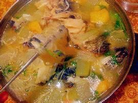 冬瓜魚頭湯 冬瓜魚頭湯