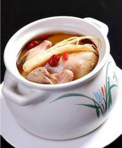 天麻燉鴿子 天麻燉鴿子