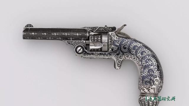 這才是真正的“暴力美學”!史密斯·蒂芙尼合作版精品手槍 這才是真正的“暴力美學”!史密斯·蒂芙尼合作版精品手槍