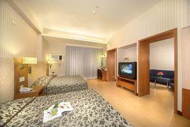 AVUS汽車旅館 AVUS汽車旅館