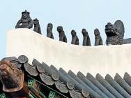 光化門上獸雕:在屋檐上驅逐鬼怪