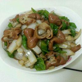 辣椒洋蔥炒肥腸 辣椒洋蔥炒肥腸