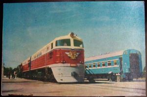 巨龍型四千馬力內燃機車