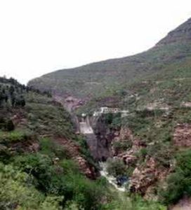 前顯溝村 前顯溝村