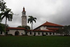 加納大學