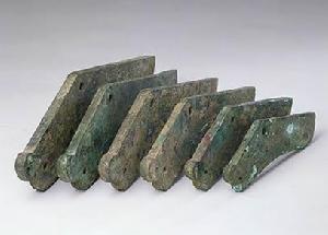 獸首編磬 獸首編磬