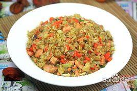 黑椒三文魚炒飯 黑椒三文魚炒飯