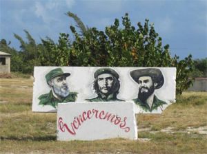 卡米洛·西恩富戈斯 卡米洛·西恩富戈斯