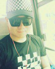 張曉磊[90後原創歌手]