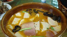 豬肉黃豆燉豆腐 豬肉黃豆燉豆腐