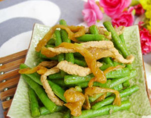 蘿蔔乾炒油豆角 蘿蔔乾炒油豆角