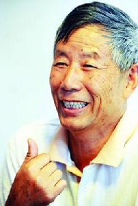 楊守松[江蘇崑山作家]