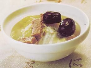 白菜紅棗牛腩湯 白菜紅棗牛腩湯