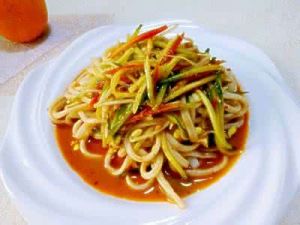 麻醬胡蘿蔔涼麵 麻醬胡蘿蔔涼麵