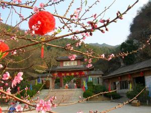 黃龍巖畲族風情旅遊區