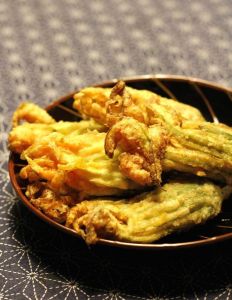 酥炸南瓜花 酥炸南瓜花