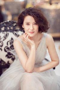 郝洋[中國內地女演員]