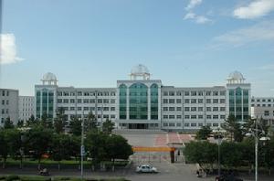 通遼市蒙古族中學 通遼市蒙古族中學