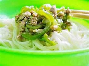 青椒疙瘩肉絲麵 青椒疙瘩肉絲麵