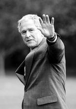 喬治&middot;沃克&middot;布希