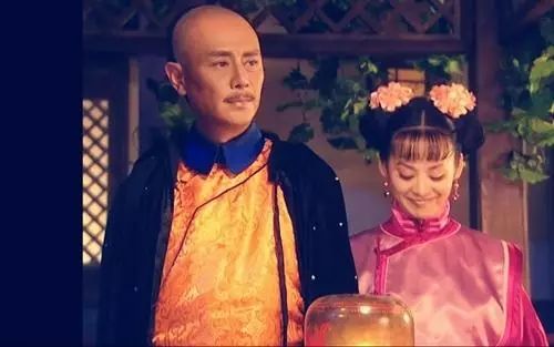 愛讀書的皇太極,從書中總結出一個終極秘密,助他問鼎天下 愛讀書的皇太極,從書中總結出一個終極秘密,助他問鼎天下