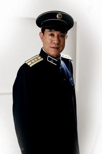 （圖）杜志國飾盧信泉