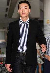 iron[韓國Hiphop歌手]