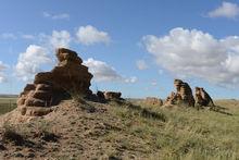 敖倫蘇木城遺址