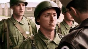 兄弟連[英美2001年大衛&middot;弗蘭科爾執導戰爭劇]
