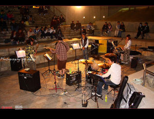 （圖）紅色指甲油樂團