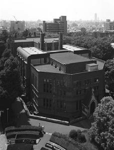黃現璠史學”的誕生地：日本東京帝國大學文學部（1935年）——黃現璠在此從事史學深造兩年。
