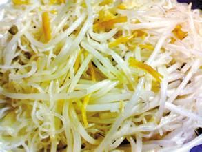 冬粉炒銀芽 冬粉炒銀芽