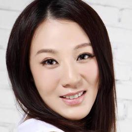 康華[中國香港女演員]