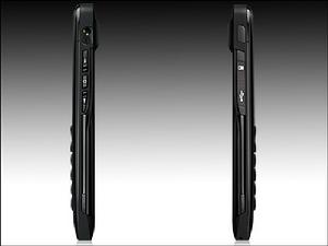  諾基亞 E71X  側面