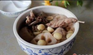 鵪鶉蓮藕湯 鵪鶉蓮藕湯