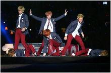 心繫天下W2014群星演唱會圖片