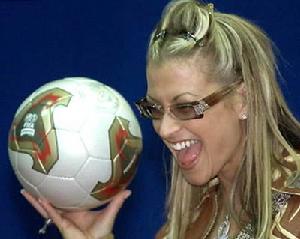 《風暴》[2002年日韓世界盃主題歌]