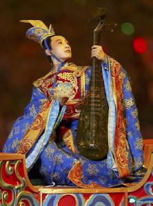 《錦瑟無端五十弦》