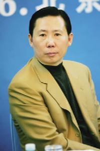 東方集團股份有限公司董事長張宏偉